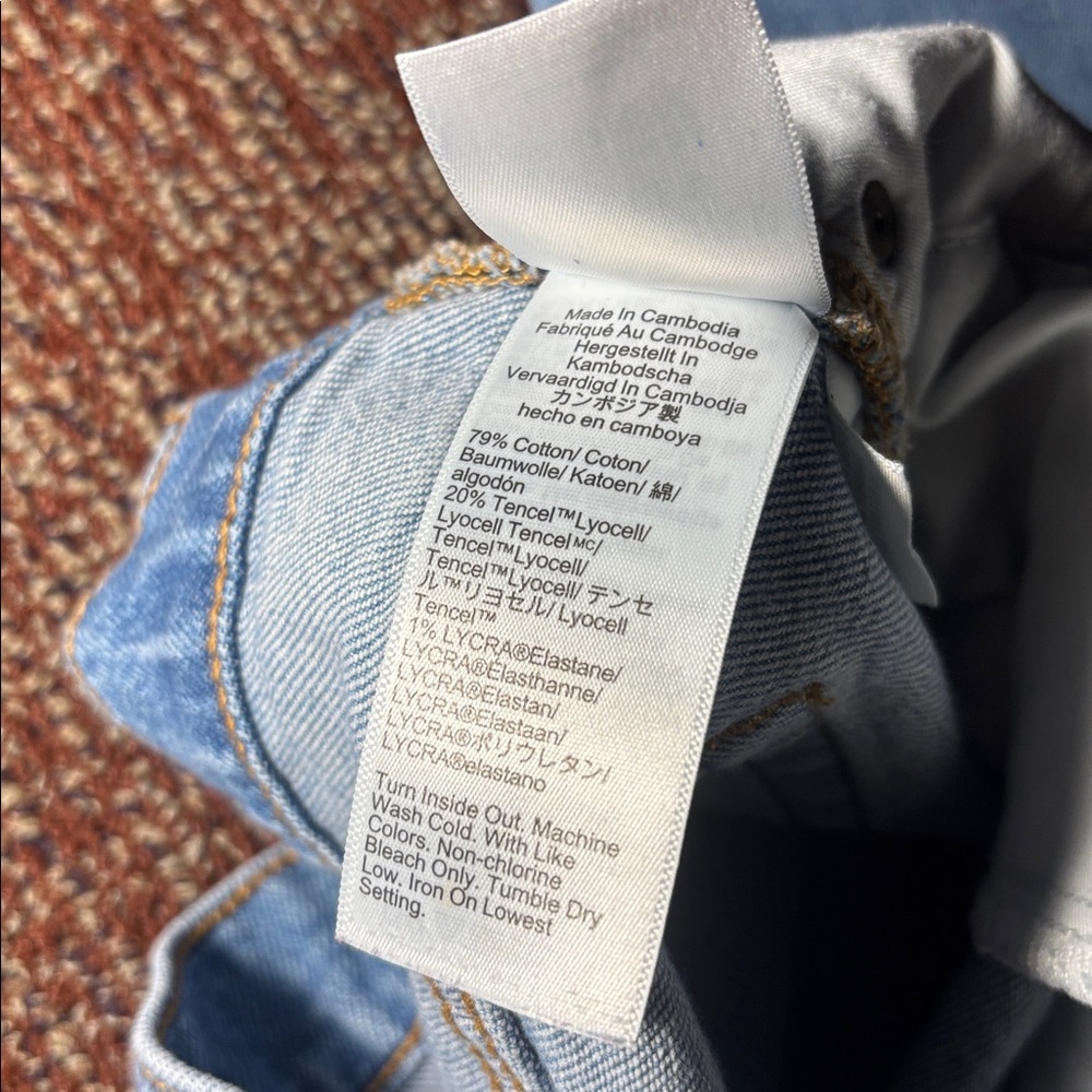 J crew button fly medium/ light wash straight cropped leg denim women’s 30 - Picture 12 of 16